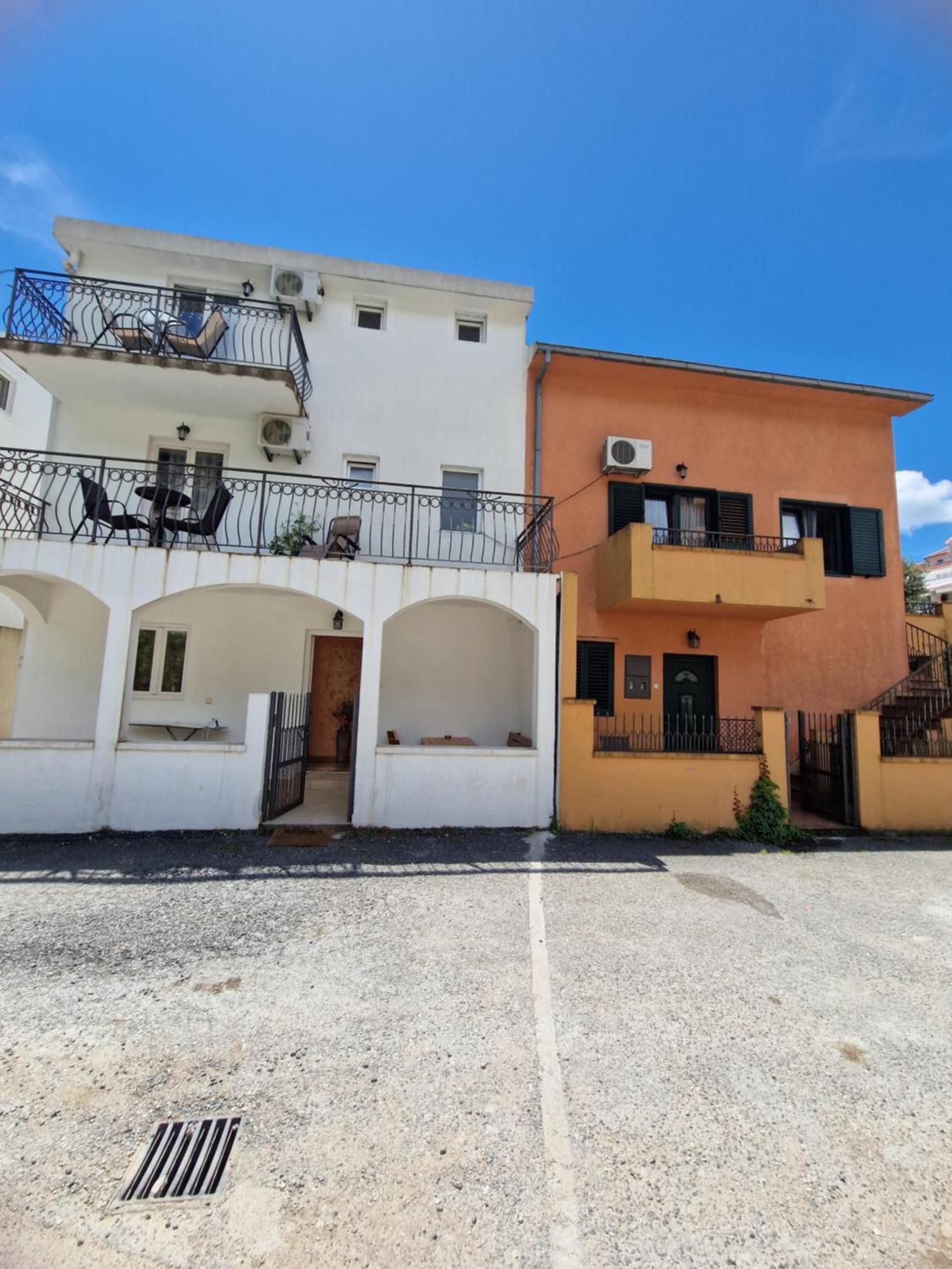 Maison d'hôtes Damjana 3*